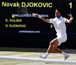 Wimbledon: Djokovic jak walec. 'Rozjechał' kolejnego rywala