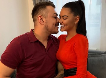SUPRUGA JE OSTAVILA SLOBU VASIĆA SAMOG: Evo gde je Jelena otišla bez njega! (Foto)