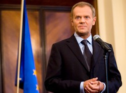 Tusk wie jak pokonać kryzys finansowy