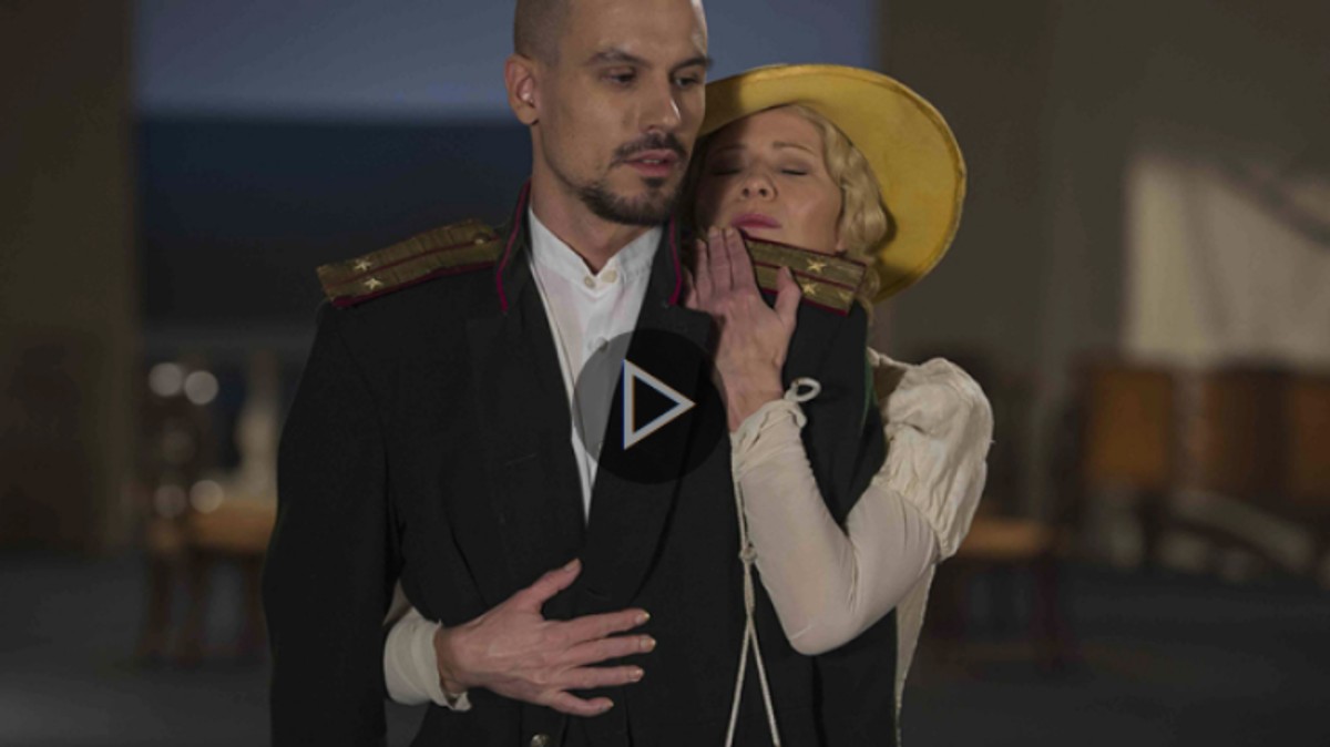 Spektakl na wieczór: "Miłość na Krymie" Jerzego Jarockiego [TEATR ONLINE]