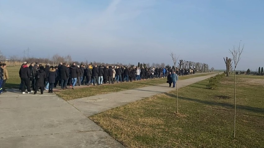 Povorka na sahrani Dušana Radanovića