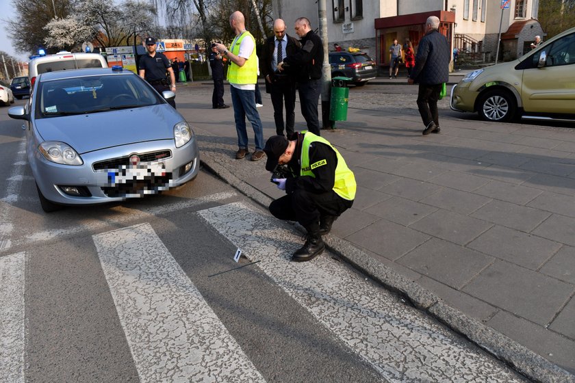 Napastnik z no?em zaatakowa3 dziennikarzy