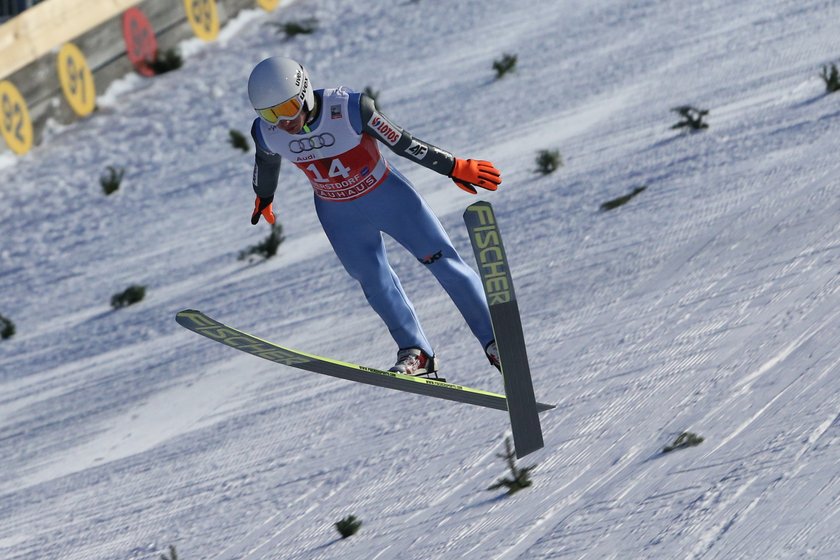 Kamil Stoch znowu skacze!