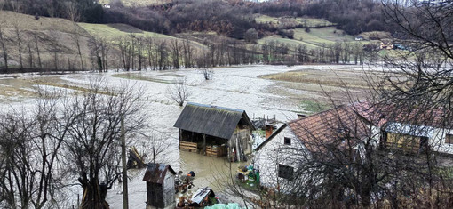 Überschwemmungen in Prijebolji und Lugani