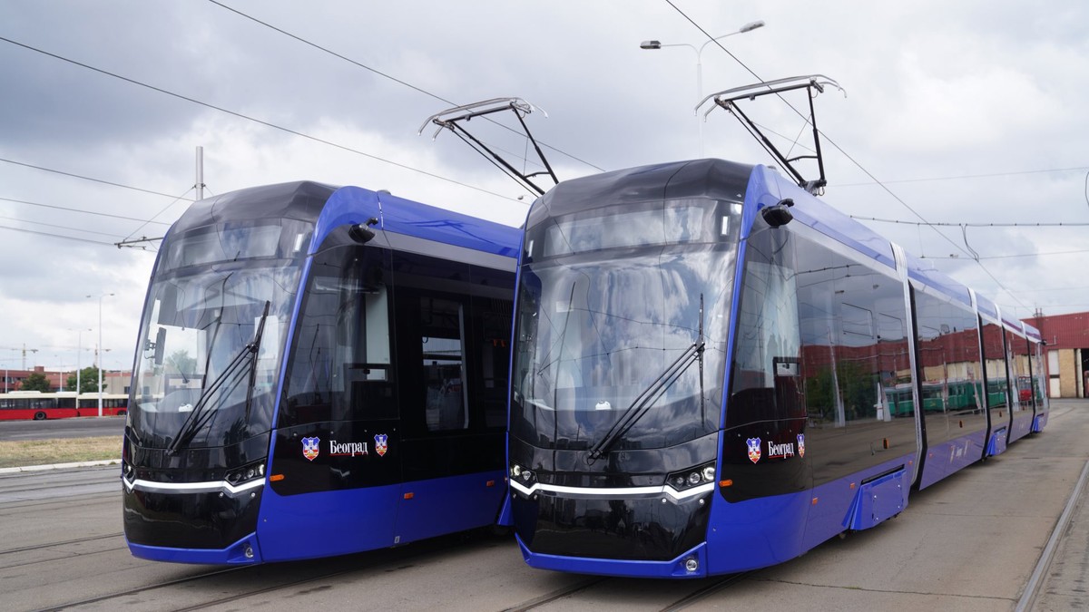 Zbog hitnih radova u Beogradu ukinuta "osmica", tramvaj 12 saobraća izmenjenom trasom