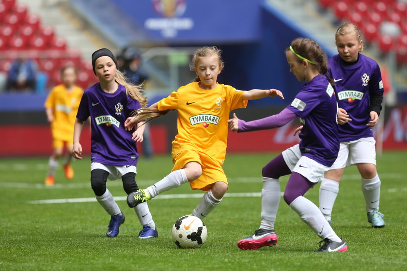 Puchar Tymbarku. Turniej "Z podwórka na stadion o Puchar Tymbarku"