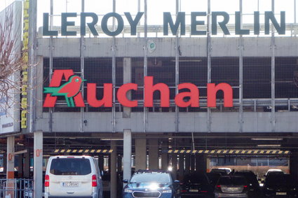 Auchan, Decathlon i Leroy Merlin z mniejszym ruchem. Nowe dane
