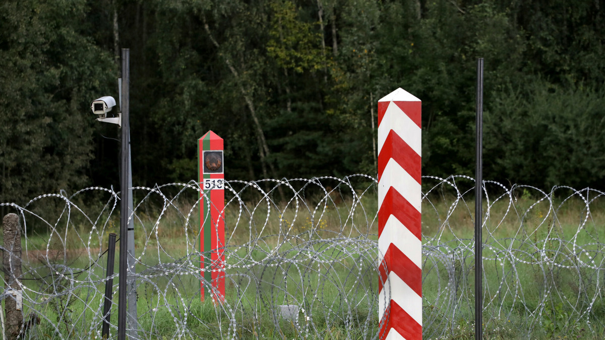 Sondaż dla "Rzeczpospolitej": Polacy chcą muru na granicy z Białorusią