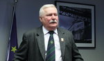 Wałęsa drwi z Kaczyńskiego na basenie