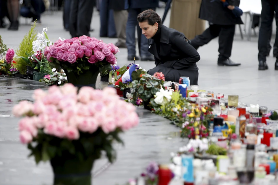 Počast žrtvama napada na Šarli Ebdo