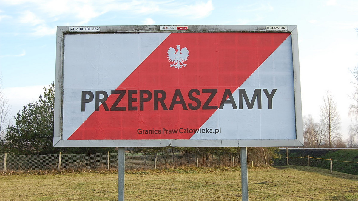 Billboard Przepraszamy w Terespolu. Organizacje społeczne dla uchodźców