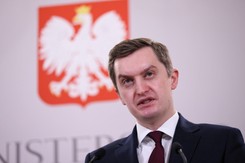 Wyrok ws. Żulczyka to 'podstawa, by każdego sędziego nazywać debilem'?