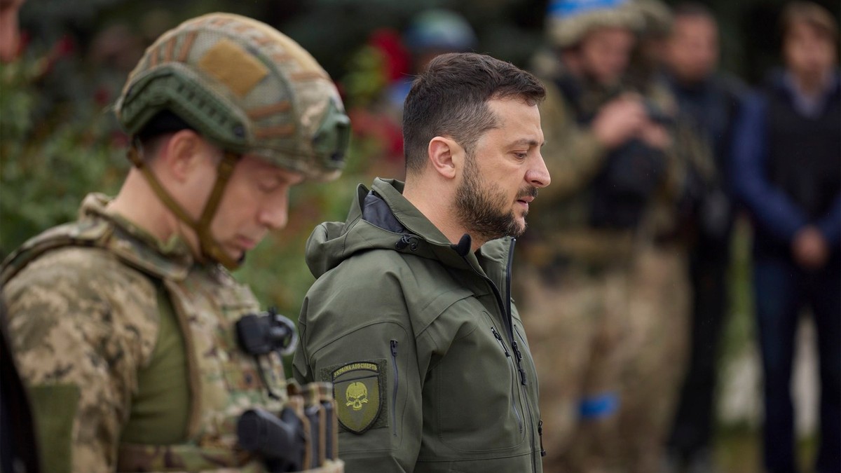 Oleksandr Sirski i Volodimir Zelenski u Izjumu u Harkovskoj oblasti, Ukrajina, 14. septembra 2022.