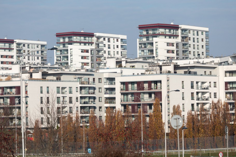 W październiku deweloperzy rozpoczęli budowę zaledwie 7 tys. mieszkań, co w sumie od początku roku daje około 100 tys. nowych lokali