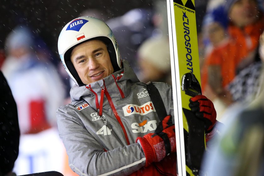 PŚ w Lillehammer: Kamil Stoch wygrywa kwalifikacje. Świetni Hula i Kot