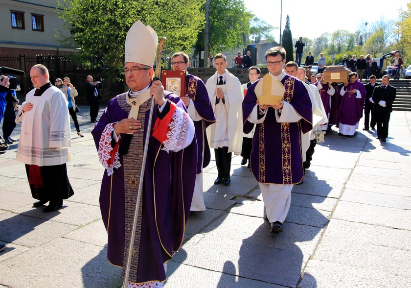 Gdańsk żegna zmarłego we wtorek abp. Tadeusza Gocłowskiego