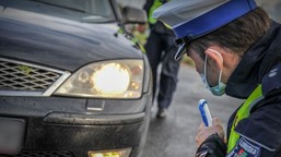 nowe prawo dla starszych aut w 2026. decyzja zapadła, oto harmonogram zmian