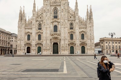 Trzecia fala uderza w Europę. Kraje przedłużają lockdowny i wprowadzają nowe obostrzenia