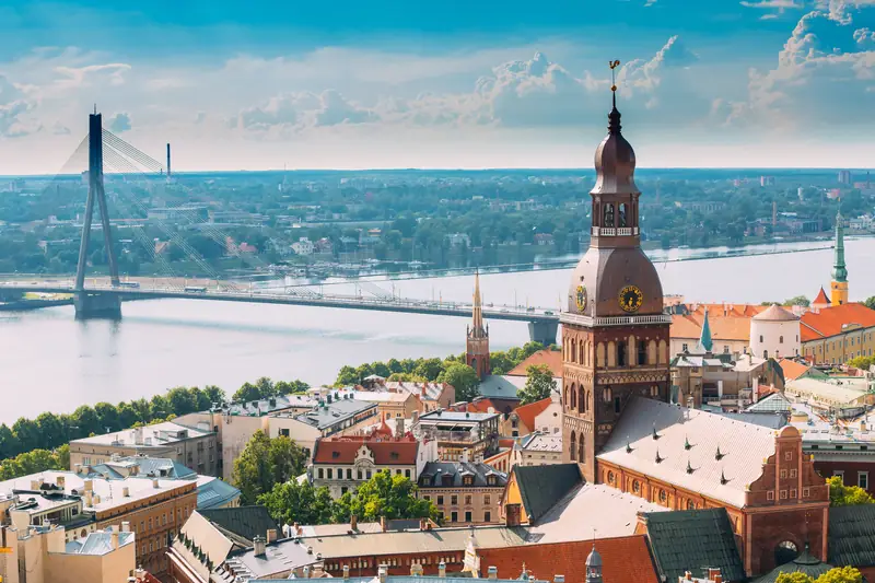 Ryga z widokiem na Katedrę Domską