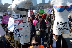 Czy politycy boją się gender? Manifa przejdzie ulicami Warszawy