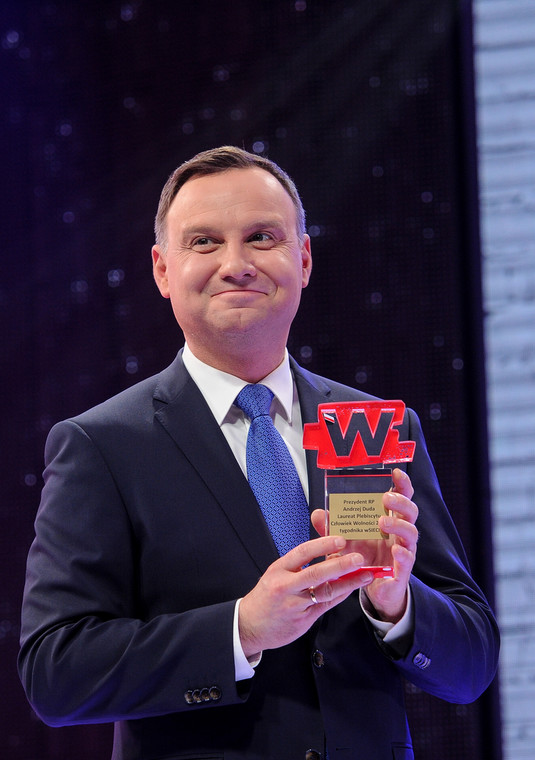 Prezydent Andrzej Duda odbiera nagrodę "Człowiek Wolności 2015"