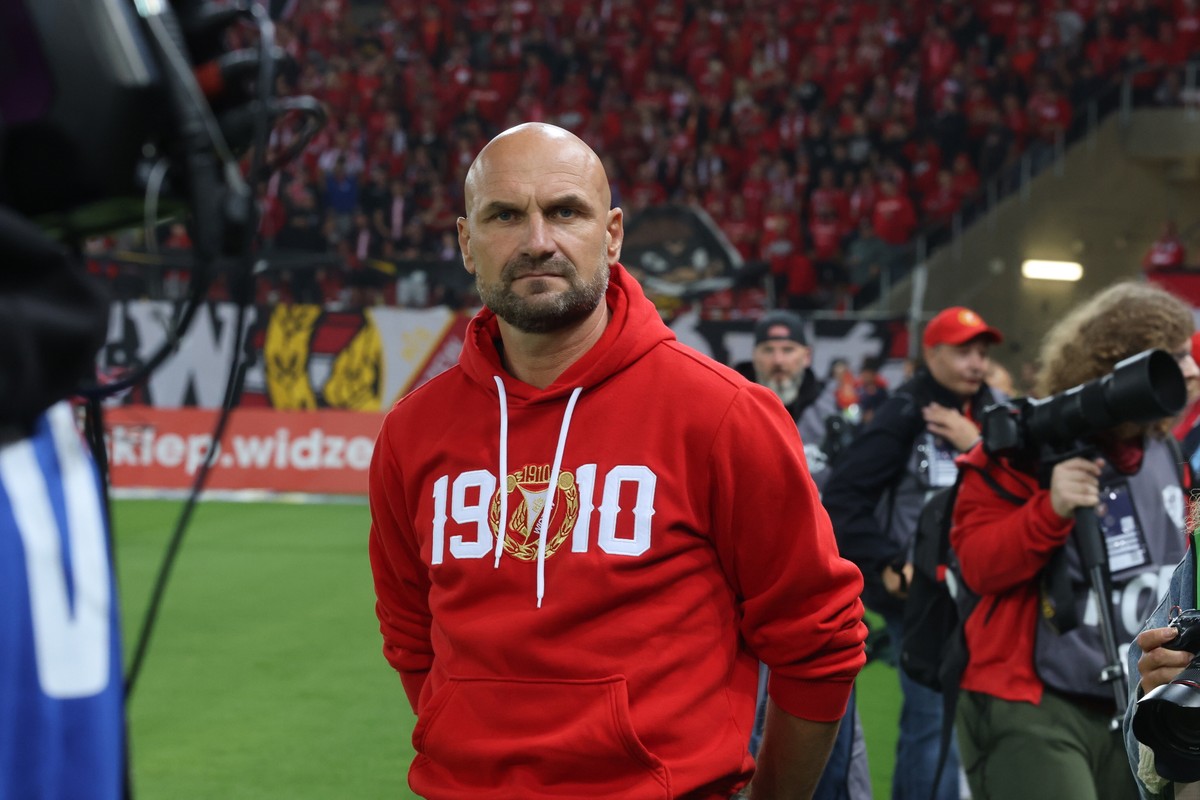 Sopic zwolniony z Widzewa. Pierwszy trener stracił pracę w nowym sezonie Ekstraklasy