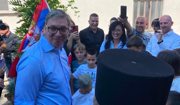 Vučić u poseti porodici Palalić