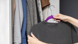 koniec z obowiązkiem oddawania tekstyliów do pszok-ów. będą odbierane cyklicznie tak jak inne odpady