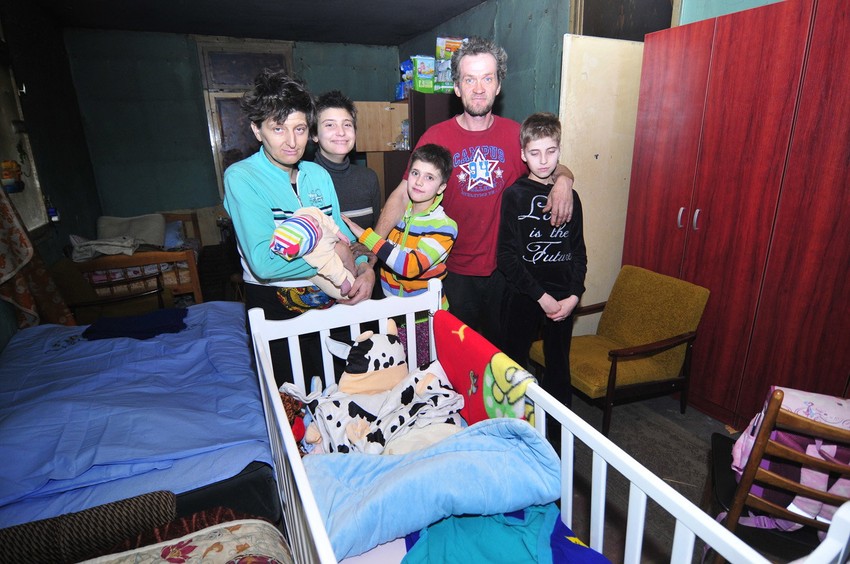 Zahvaljujući humanim Novosađanima, mala Zorana ima krevetac