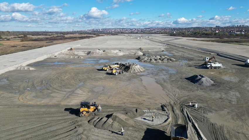 TBM mašine su specijalno dizajnirane za zemljište Beograda i kopaće 11 kilometara tunela.