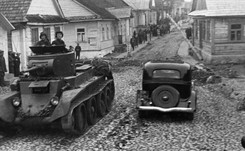 Współpracownik Putina: Oceny, że ZSRR okupował Polskę, są niezgodne z faktami'. Jest reakcja polskiego rządu [WIDEO]