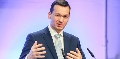 Morawiecki chce nowego lotniska. Tylko po co?