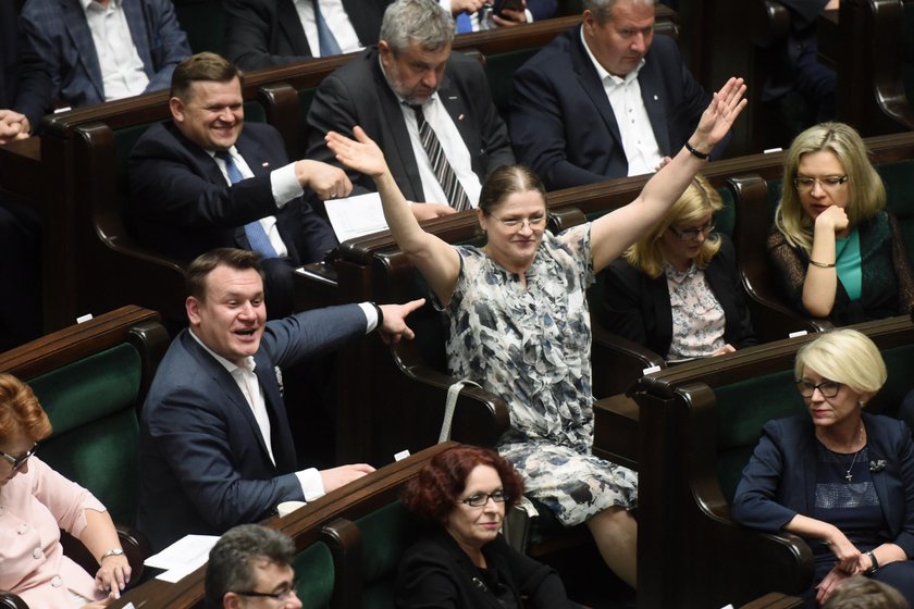 SEJM PROTEST I POSIEDZENIE