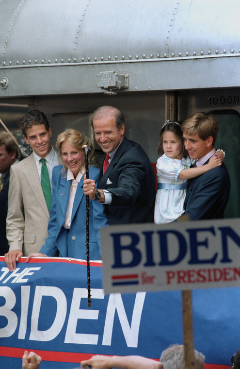 Ashley Biden z rodzicami i braćmi