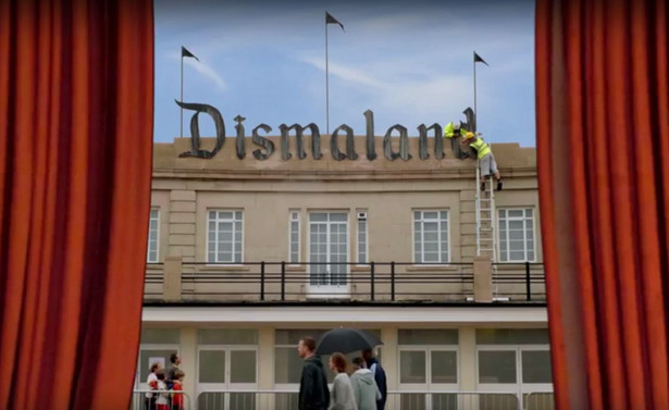 Dismaland reklamuje się na YouTube