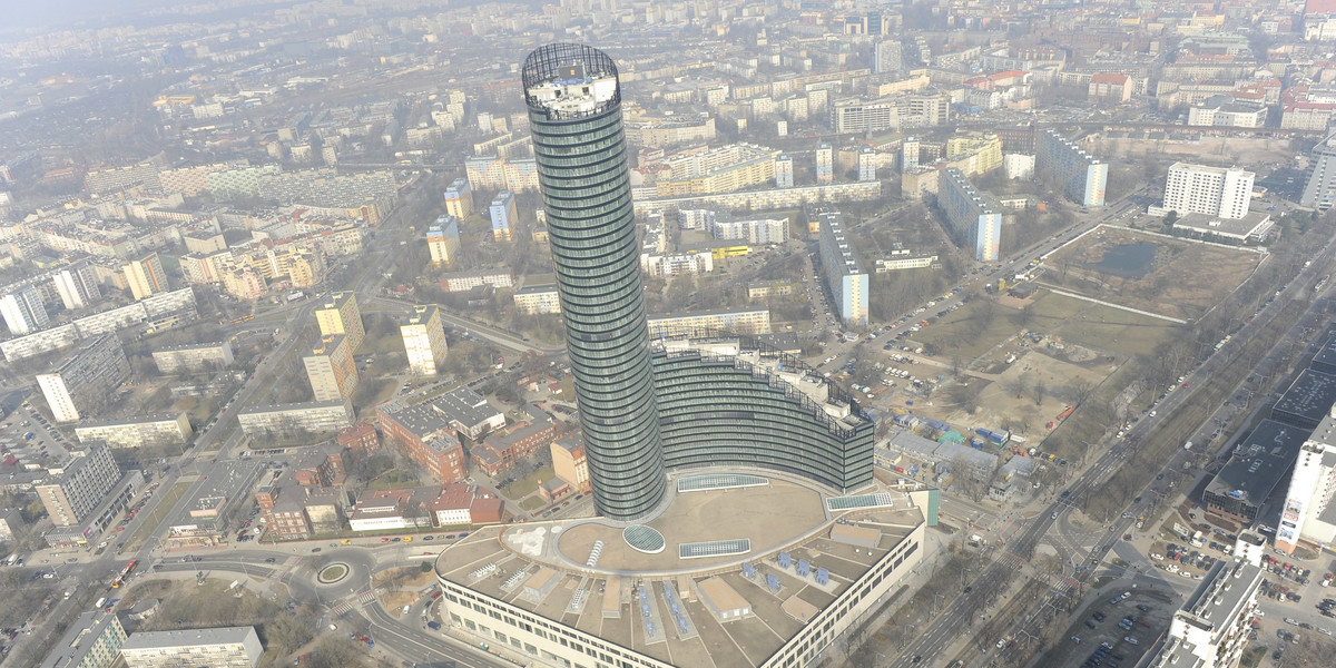 Skytower we Wrocławiu