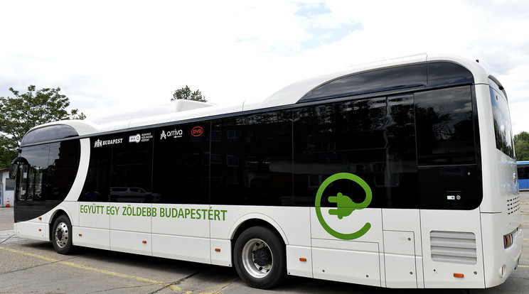 BKK: újabb elektromos buszt tesztelnek Budapesten júniusban /Fotó: MTI/Soós Lajos