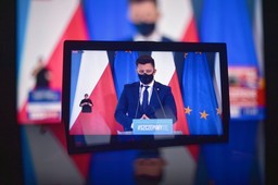 Narodowy Program Szczepień. Dworczyk przedstawił zmiany w harmonogramie i nowe zasady