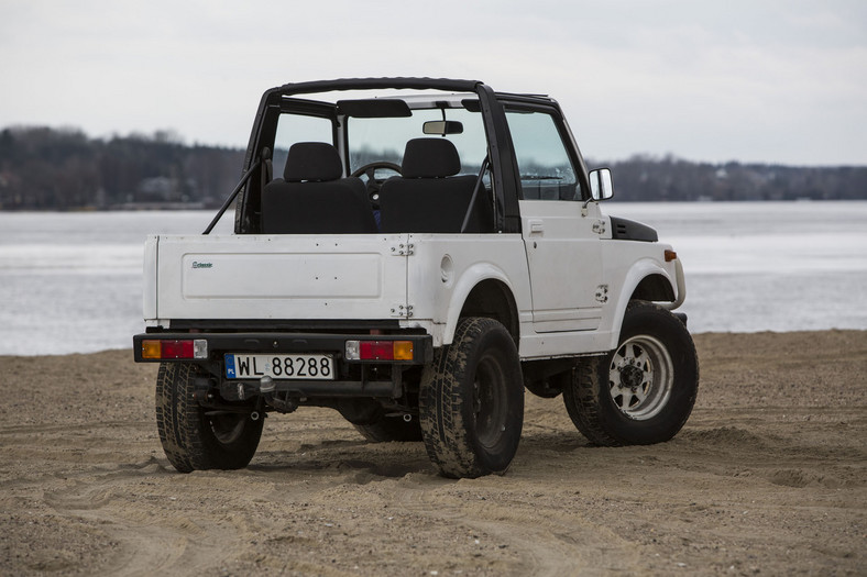 Fiat Panda 4x4 kontra Suzuki SJ 413