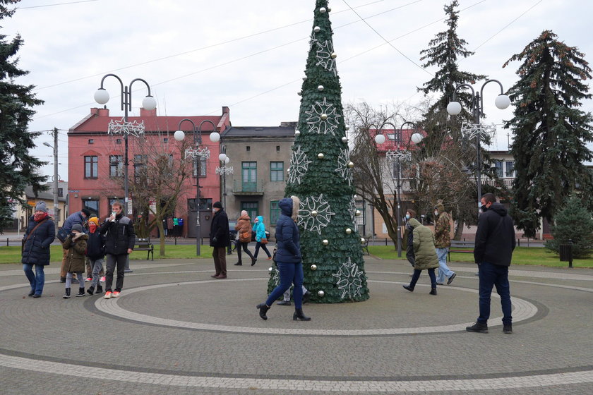 Protest w Lutomiersku. Nie chcą KDP – kolei dużych prędkości