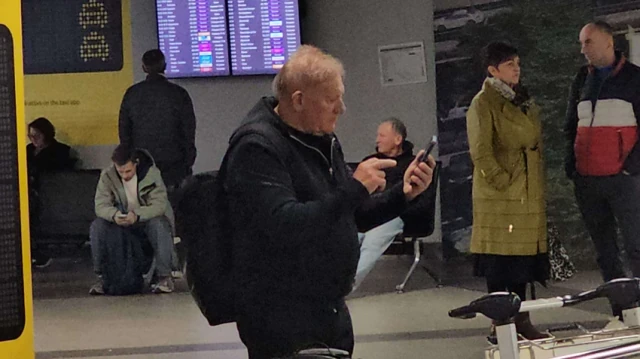 Pevač (75) pred kamerama PRIZNAO PREVARU, a onda progovorio o VANBRAČNOM SINU: "Uradićemo DNK analizu i priznaću ga"