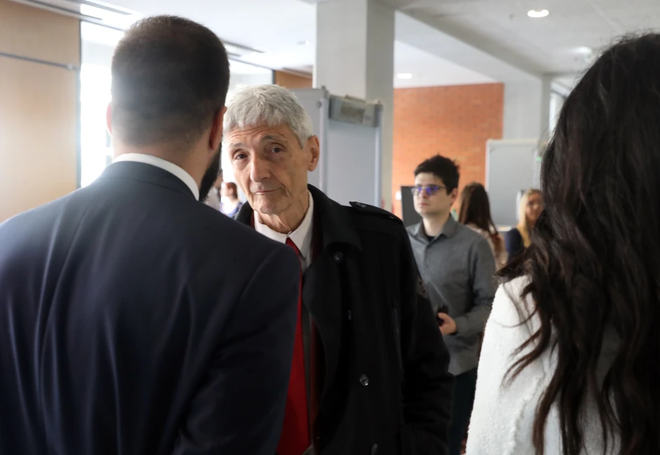 Vlasnik streljane u kojoj je dečak ubica učio da puca