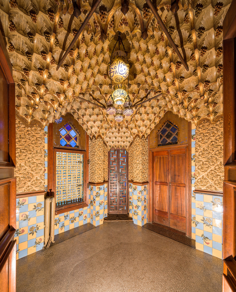 Casa Vicens w Barcelonie - pierwszy dom projektu Antonio Gaudiego