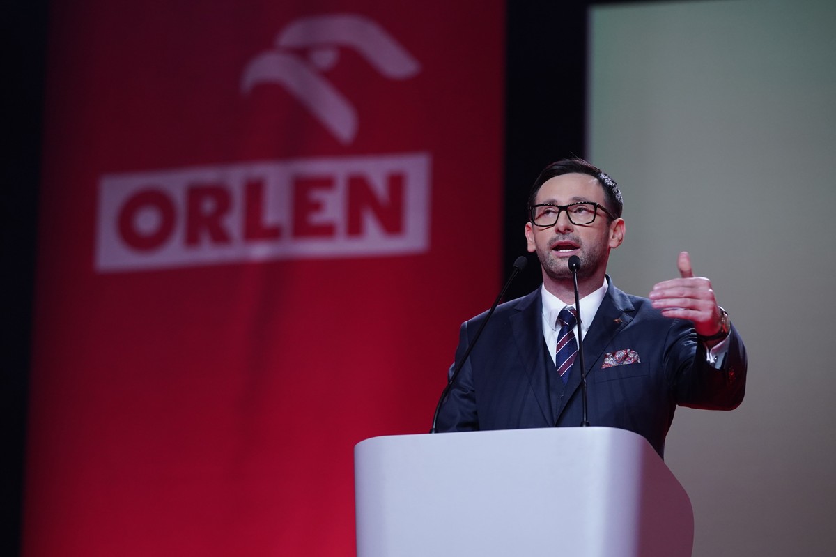 Orlen tnie wydatki na marketing i PR. Przepaść w porównaniu do czasów Daniela Obajtka
