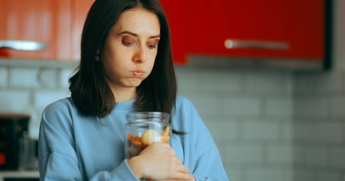 Dlaczego wciąż ciągnie cię do słodyczy? Ten trik rozwiąże problem