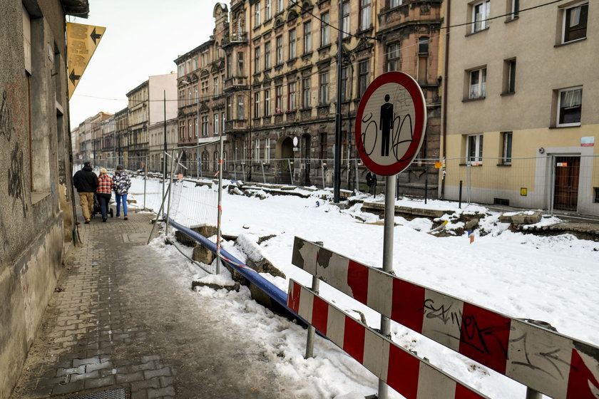 Bytom. Przedłuża się remont ulicy Katowickiej