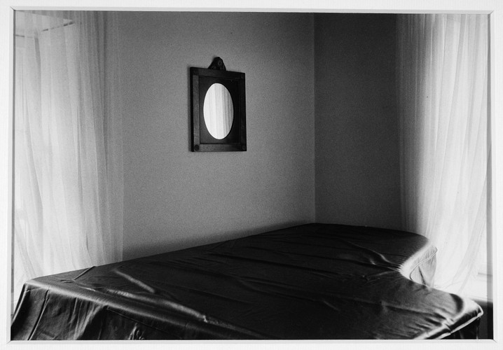 Eva Rubinstein należy do American Society of Media Photographers (ASMP) oraz do Polish Institute of Arts and Sciences of America (P.I.A.S.A)