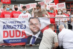 Rzecznik rządu o opinii OBWE: Jak Tusk popierał Komorowskiego, to zacierał granice...?