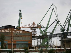 Dziś rząd zgodzi się na zagładę stoczni?