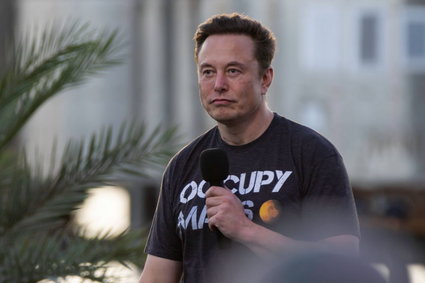 Elon Musk: codziennie rano jem pączka i nadal żyję